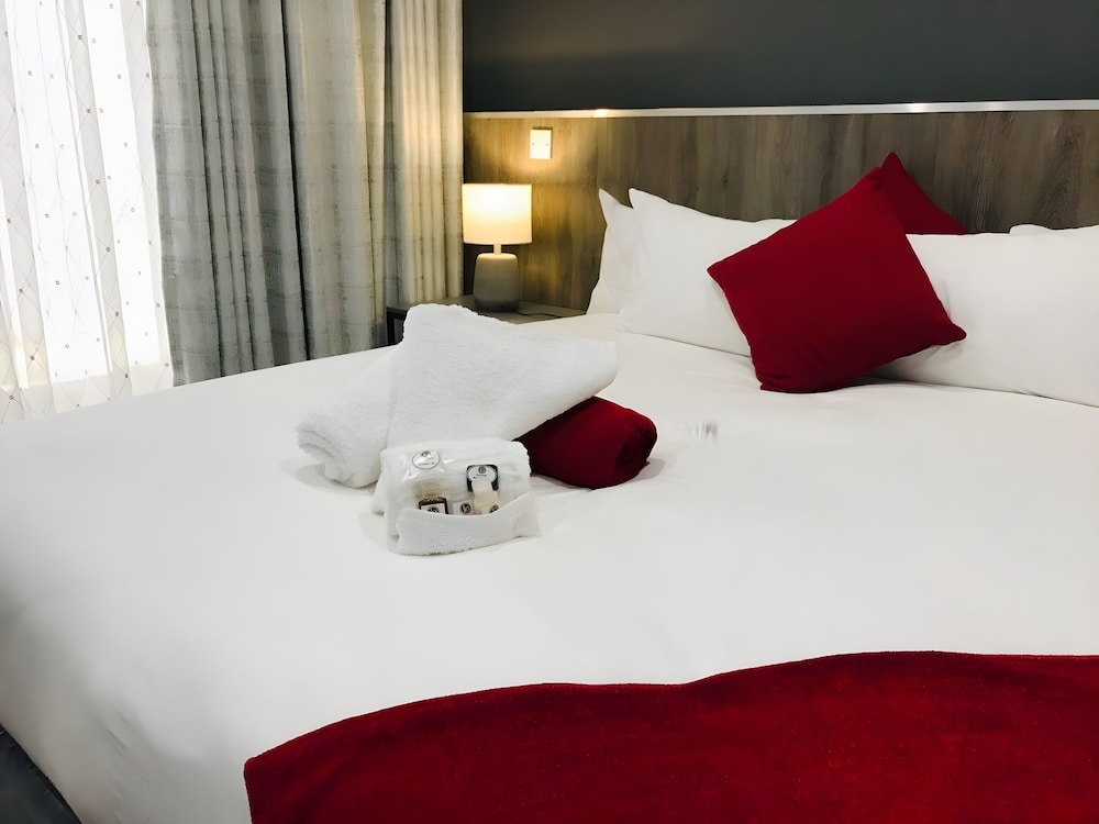 La Orchard Hotel 12/34
