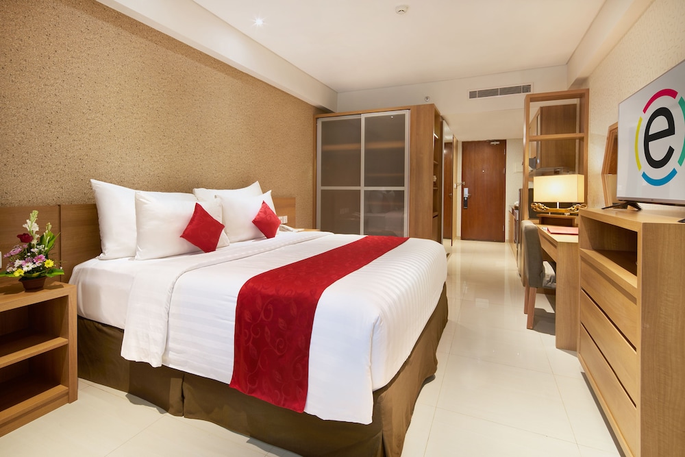 Ramada Encore by Wyndham Seminyak Bali 12/36