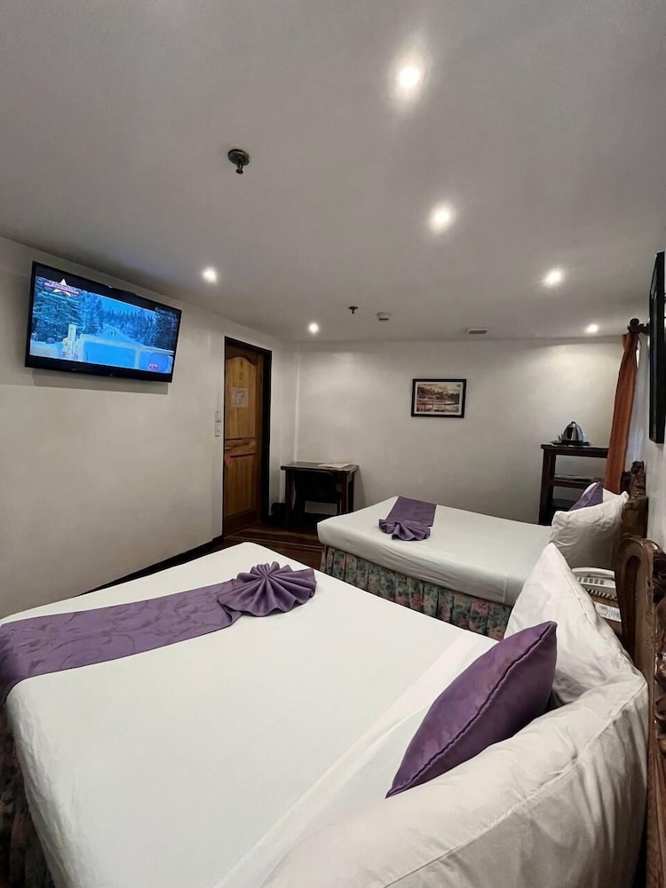 Safari Lodge Baguio By Log Cabin Hotel 25/76