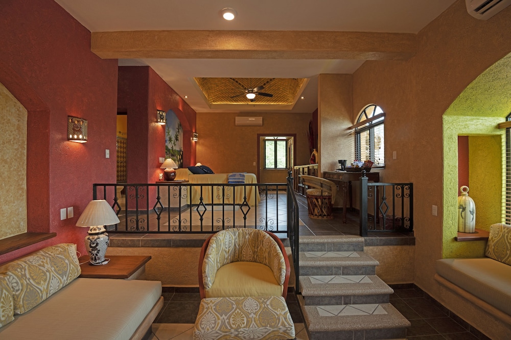 El Corazon Resort 21/48