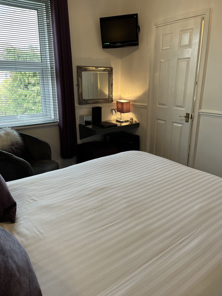The Millbrook B & B 19/50