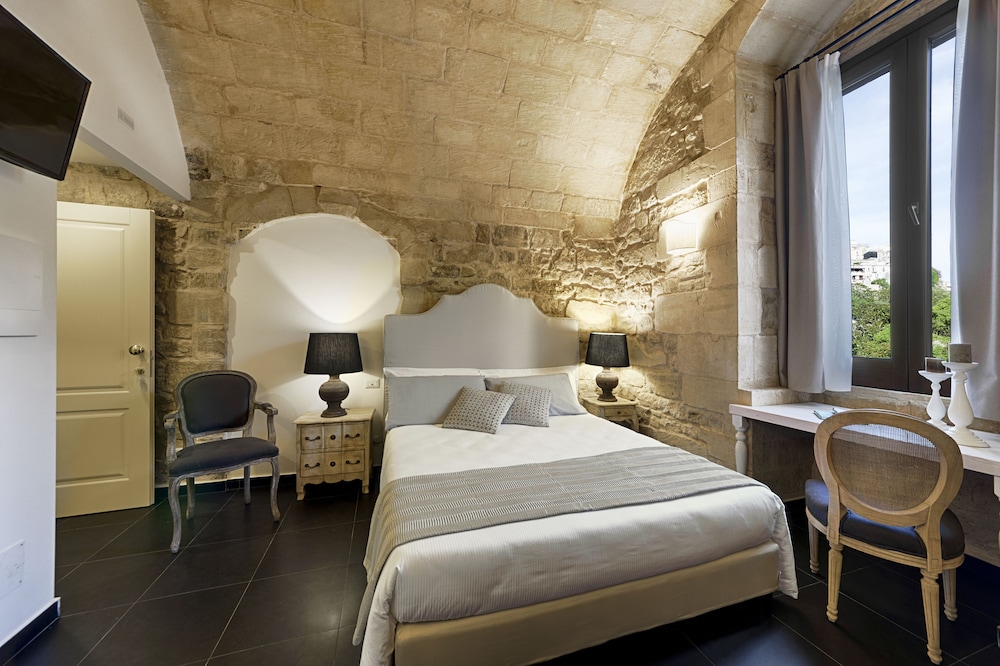Itria Palace 25/71