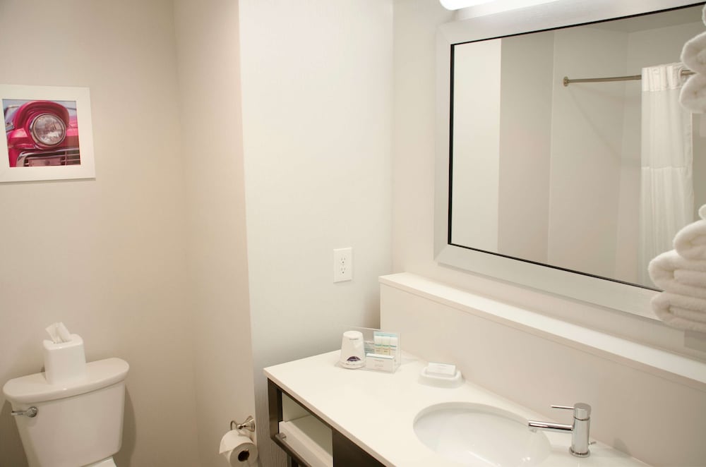 Hampton Inn Lebanon 12/38