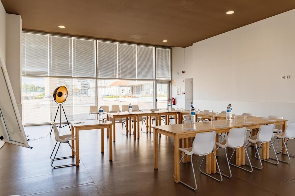 Basic Hotel Braga By Axis 58/69