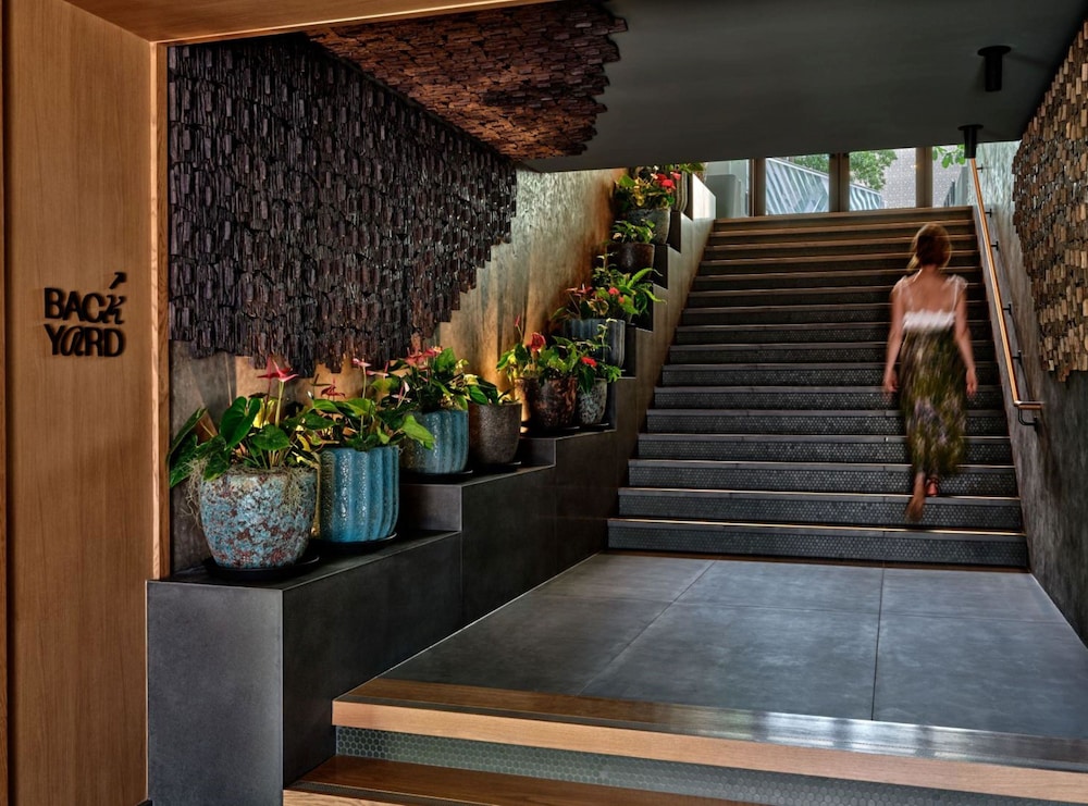 Romer House Waikiki 9/47