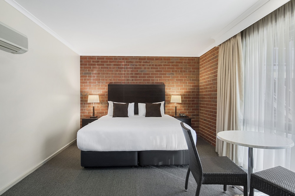 Burke And Wills Motor Inn Swan Hill 13/37