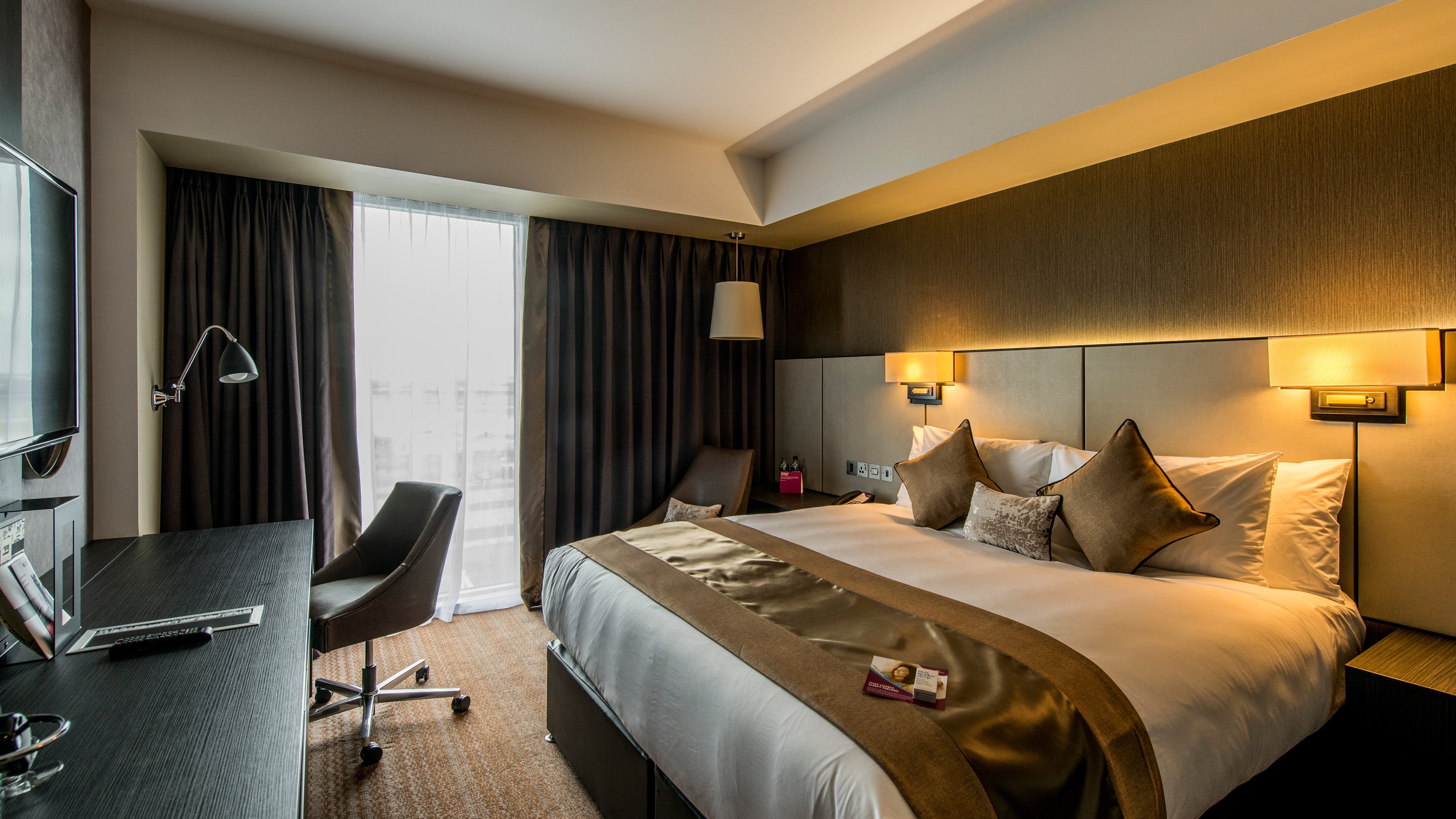 CROWNE PLAZA ABERDEEN AIRPORT 12/50