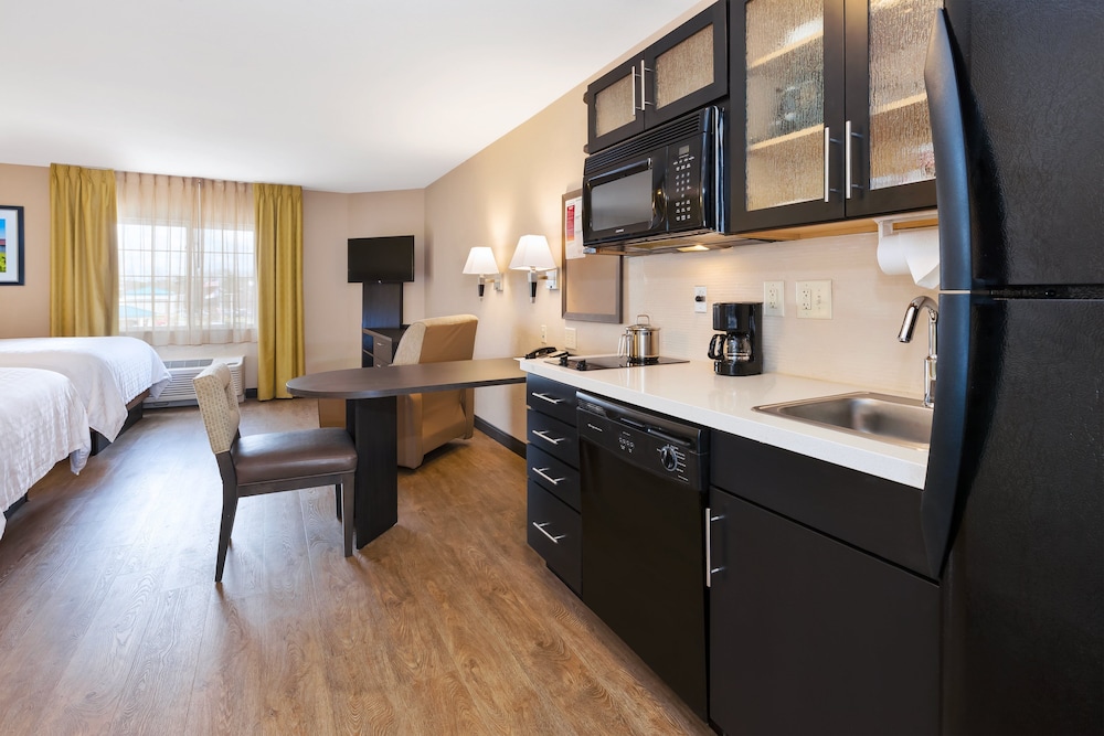 Candlewood Suites Rocky Mount 20/49