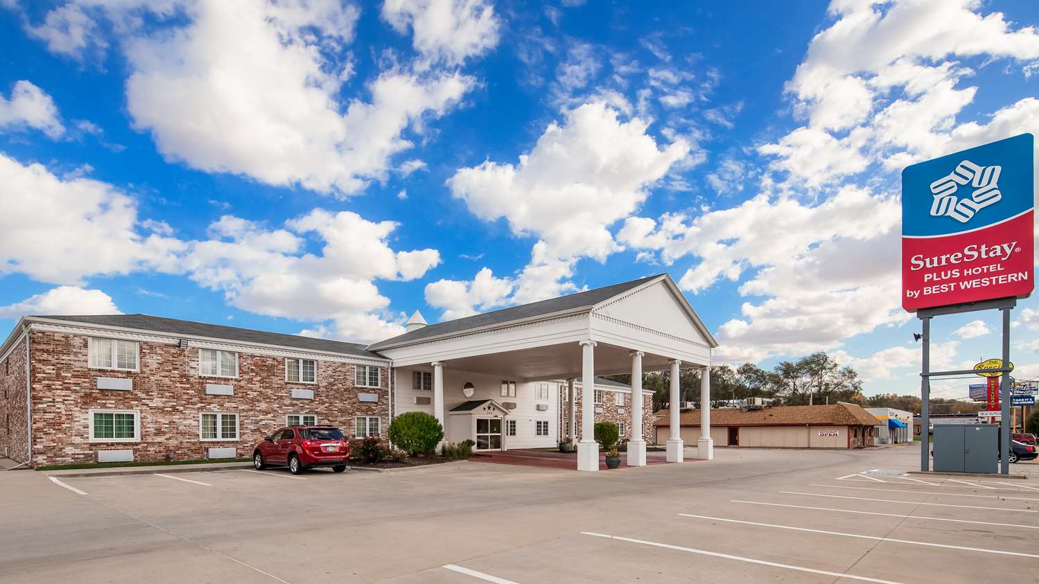 Baymont by Wyndham Bellevue Omaha 8/8