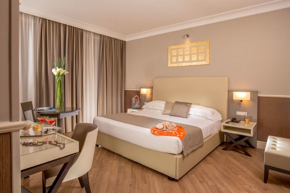 Ludovisi Palace Hotel 8/48