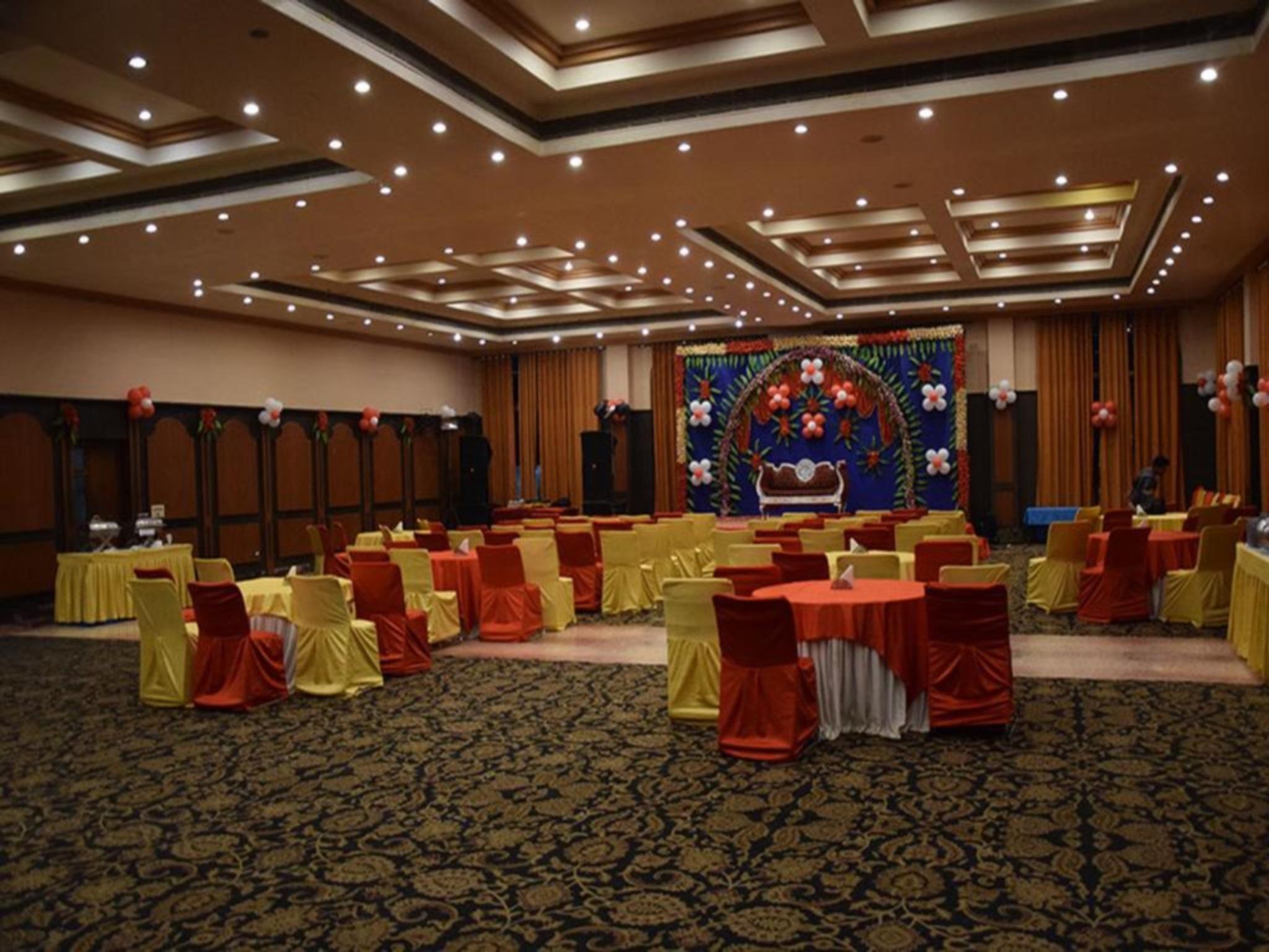 HOTEL INTERCITY INTERNATIONAL 16/20
