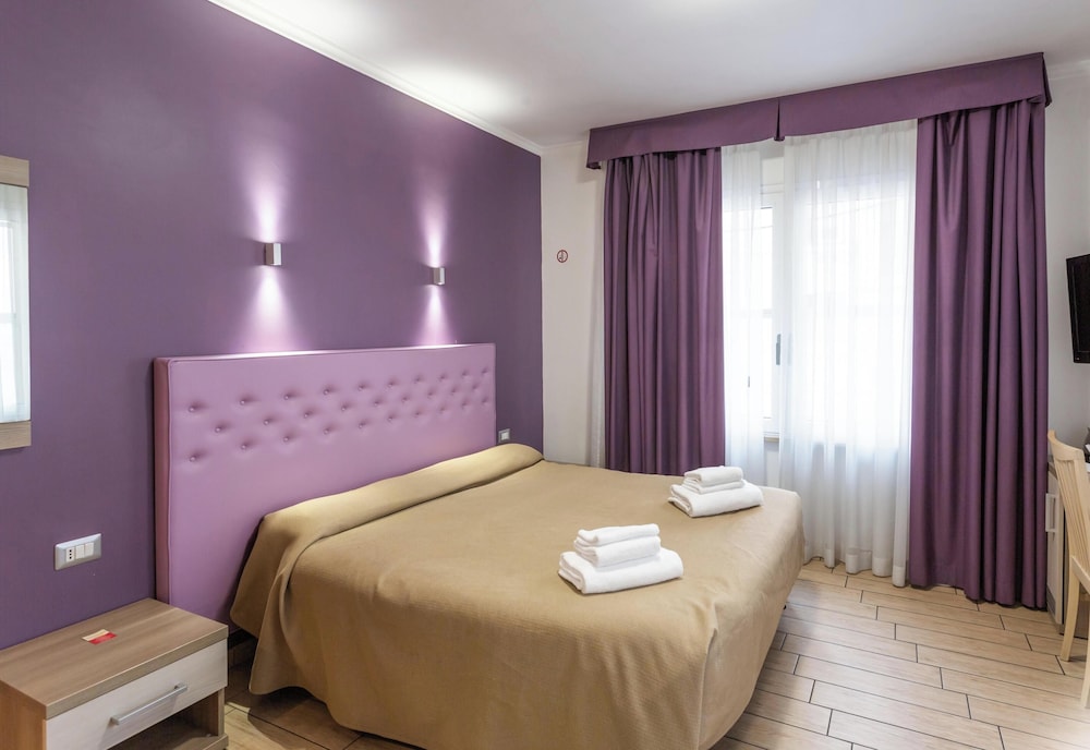Hotiday Room Collection - Rome Barberini 11/49