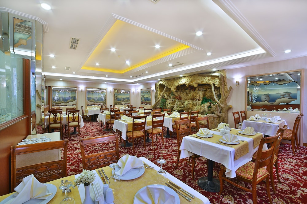 Grand Anka Hotel 45/68