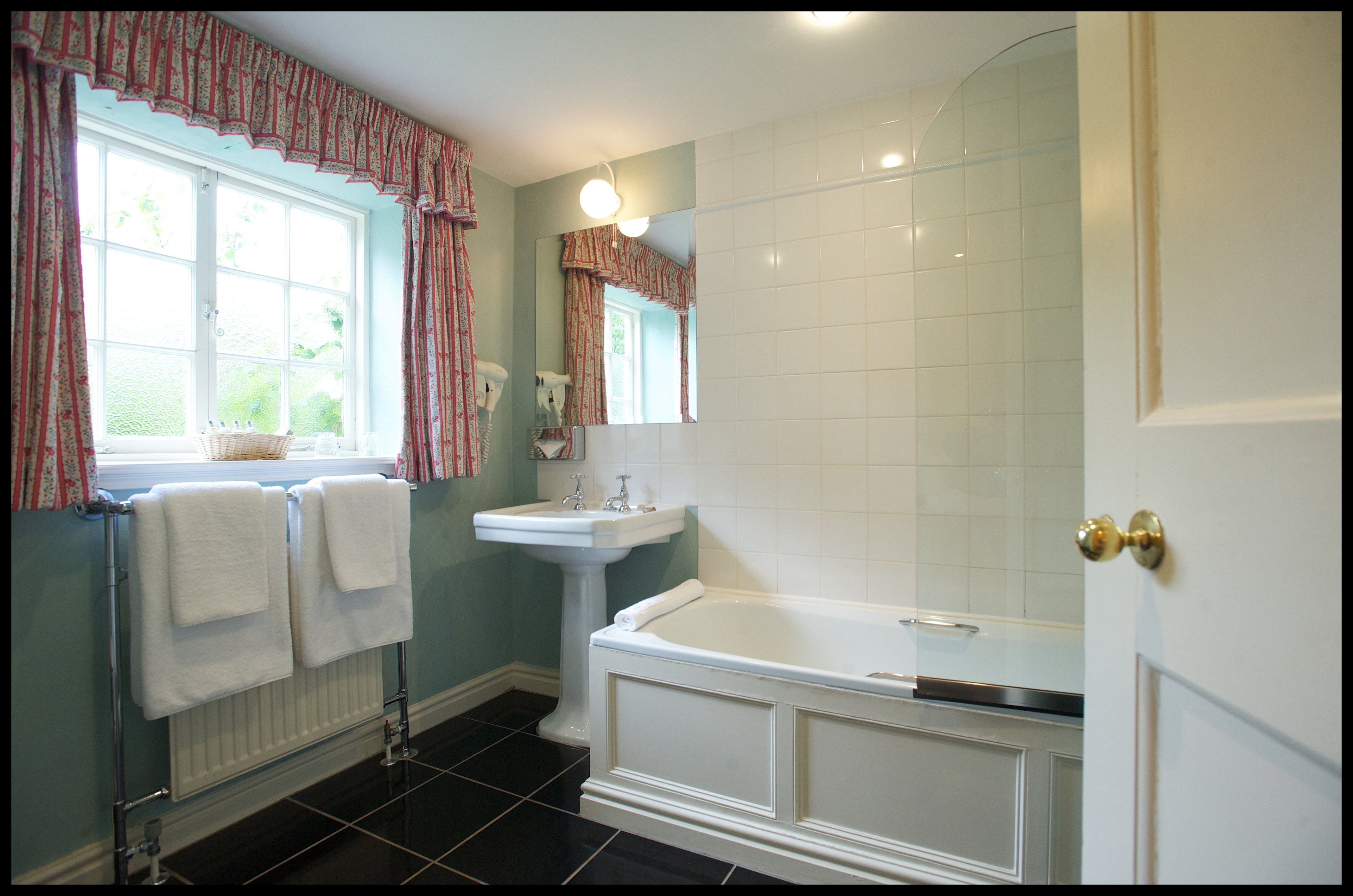 Greywalls Hotel and Chez Roux 57/61