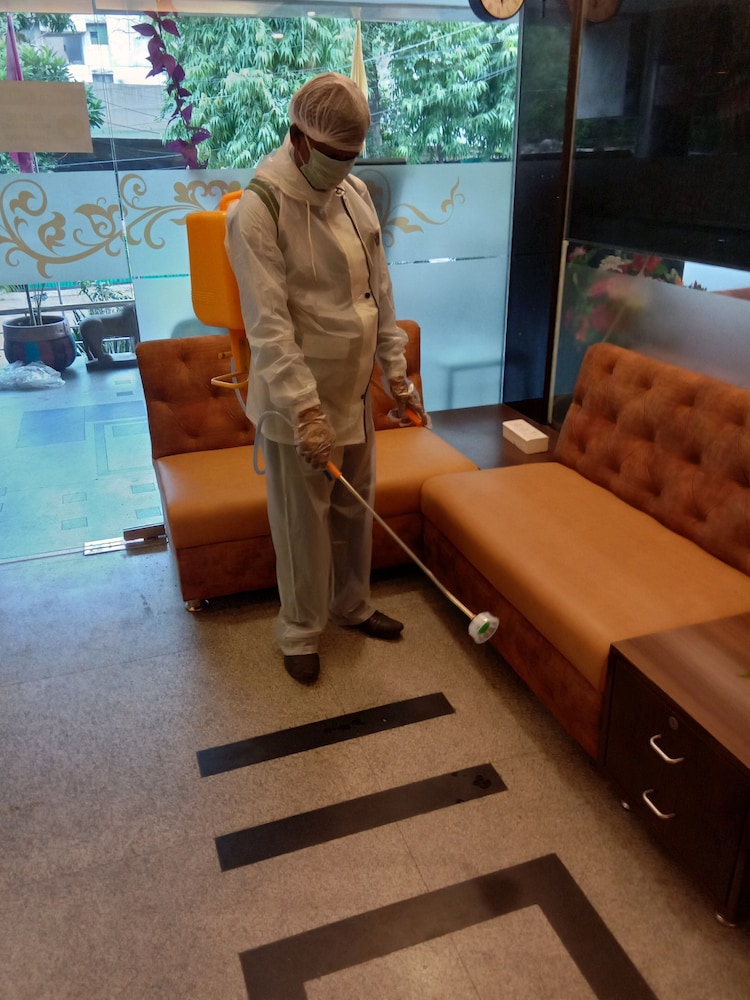 Hotel Shree Vatika 7/27
