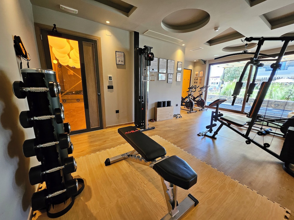 Petousis Hotel & Suites 22/50