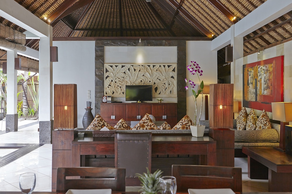 Maya Sayang Pool Villa 42/50