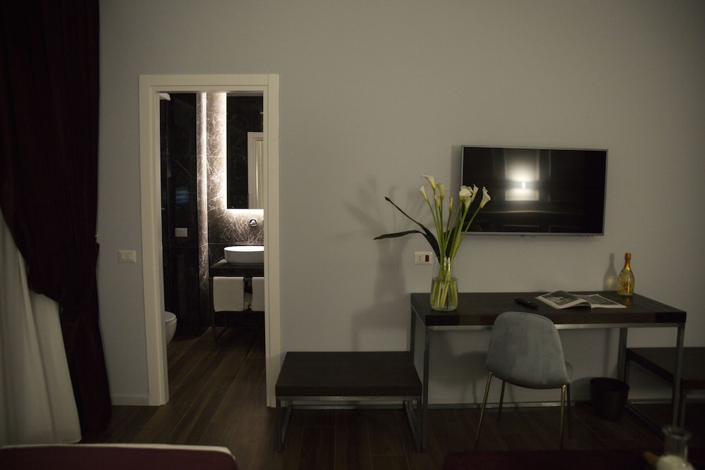 Unicum Roma Suites 37/50