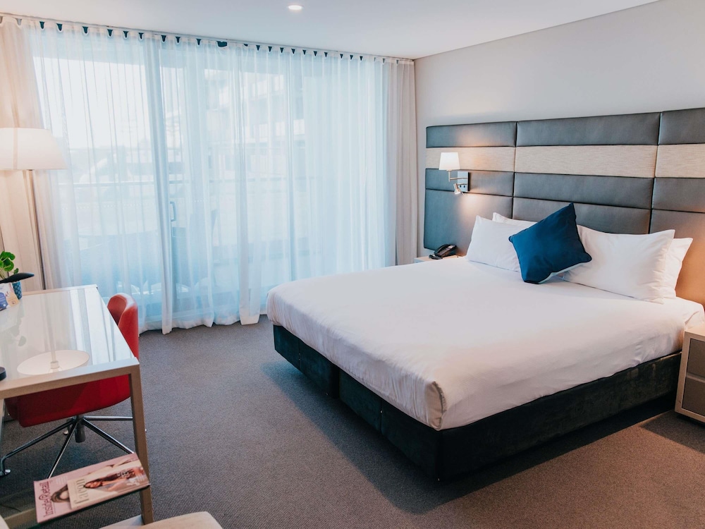 Novotel Newcastle Beach Hotel 26/73