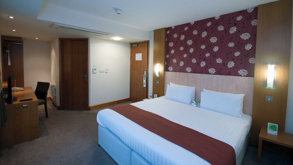 HOLIDAY INN MANCHESTER-CENTRAL PARK 21/73