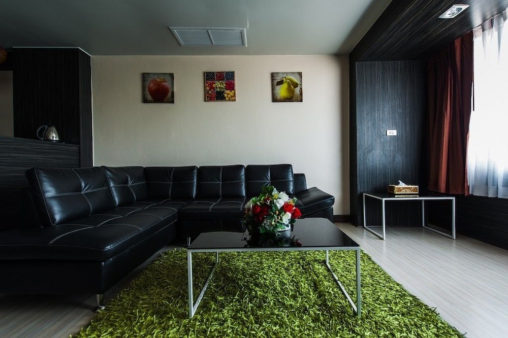 KHON KAEN HOTEL 23/35