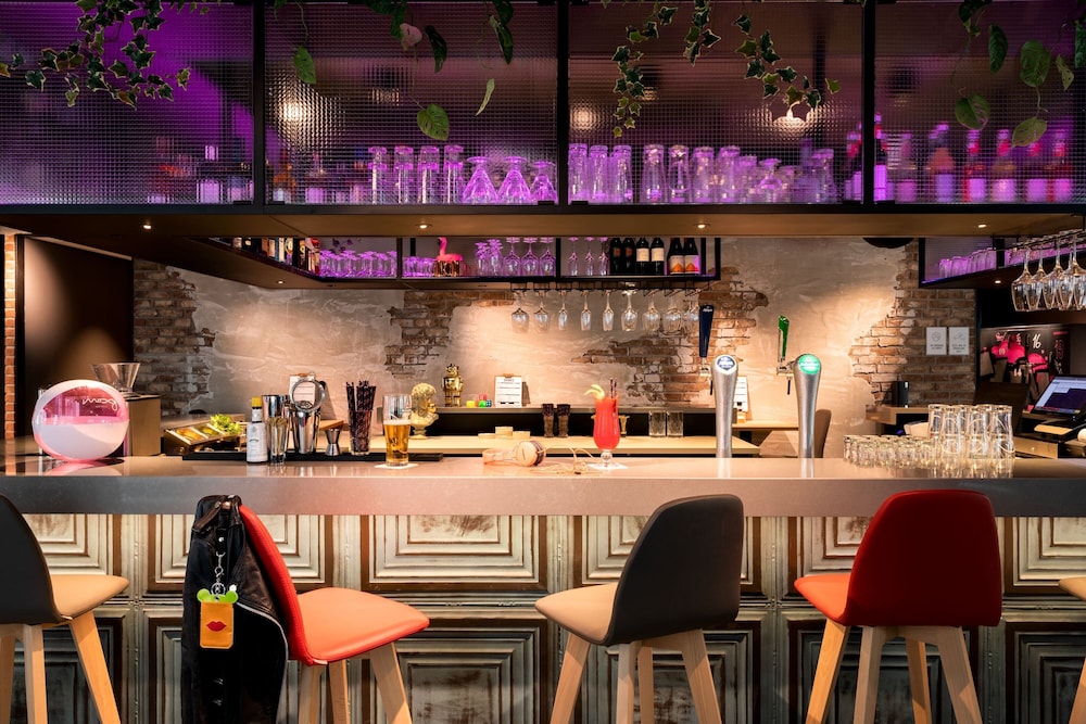 Moxy The Hague 12/17