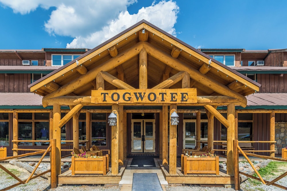 Togwotee Mountain Lodge 6/50