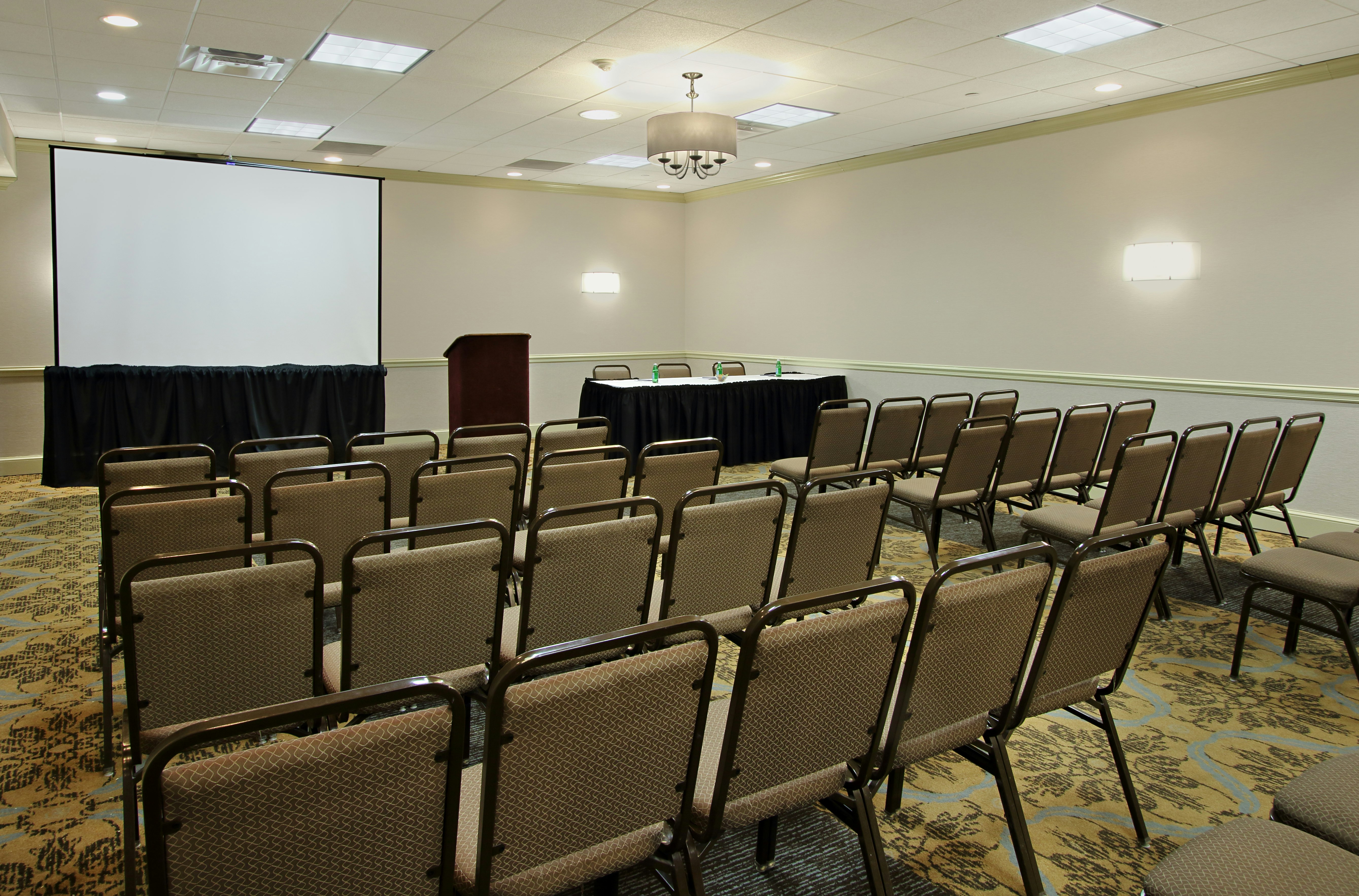 Doubletree By Hilton Mahwah 52/64