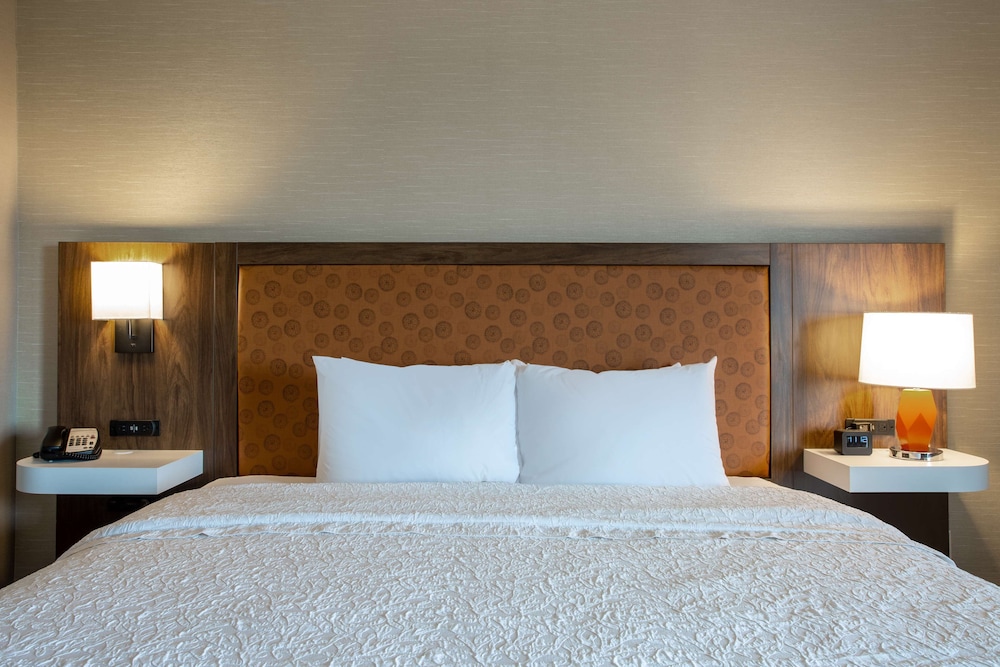 Hampton Inn Watertown 10/47