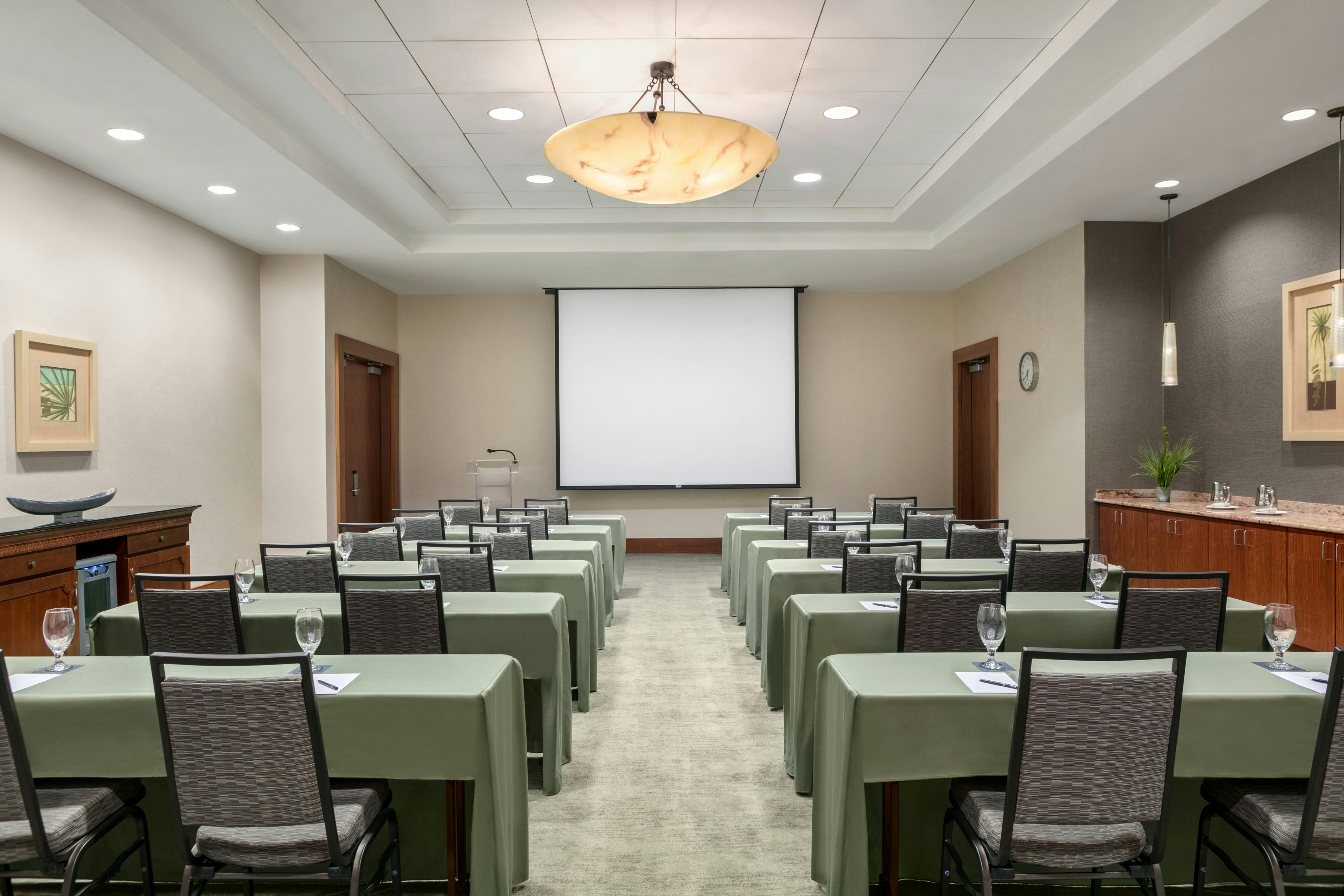 Hilton Suites Ocean City Oceanfront 51/63