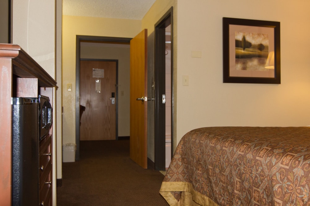 Greenstay Hotel and Suites St James 10/62
