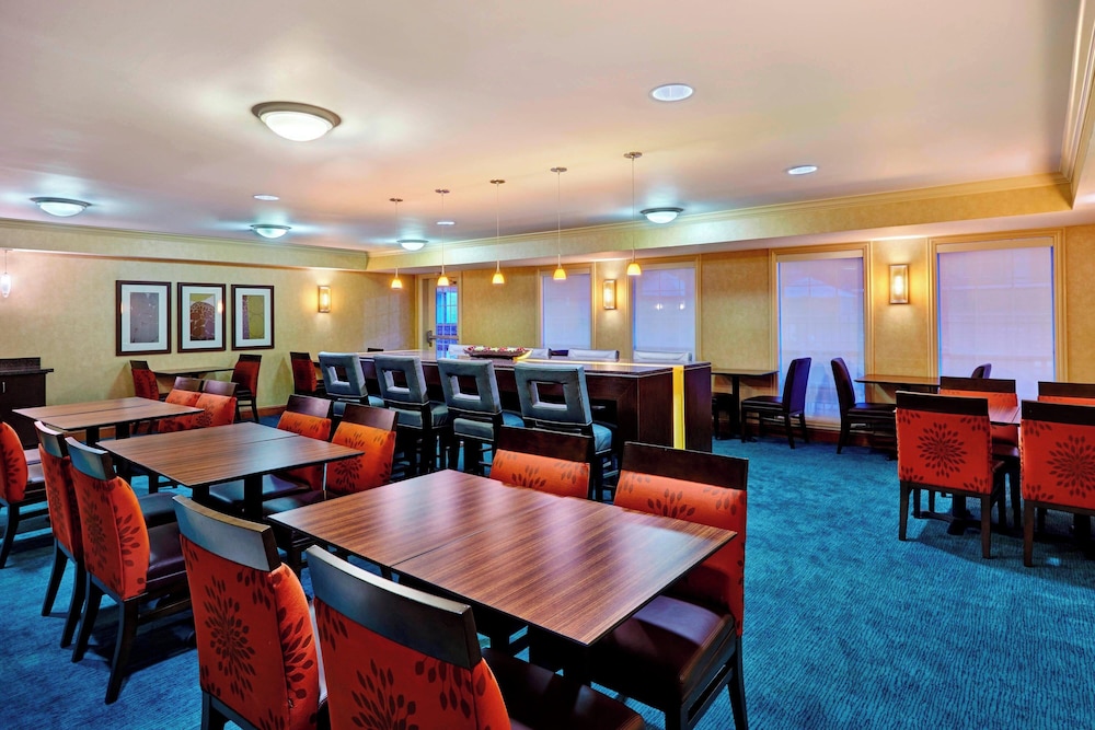 Residence Inn Houston Galleria 33/46