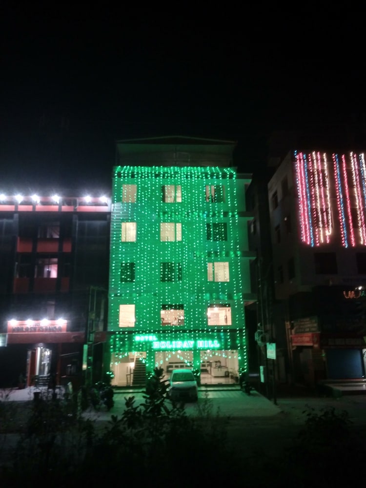 Hotel Holiday Hill 4/50