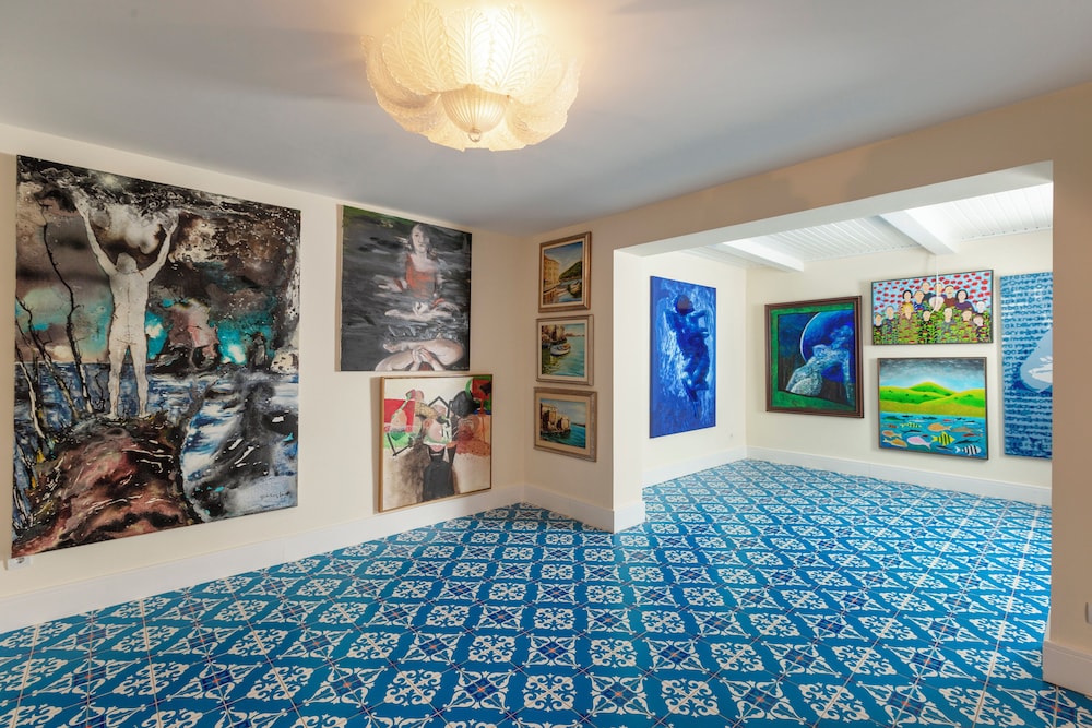 Sabrinas Haus - Adults Only 8/47