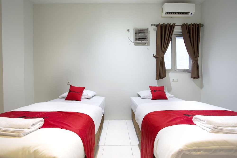 Reddoorz Pelajar Pejuang 3 12/33