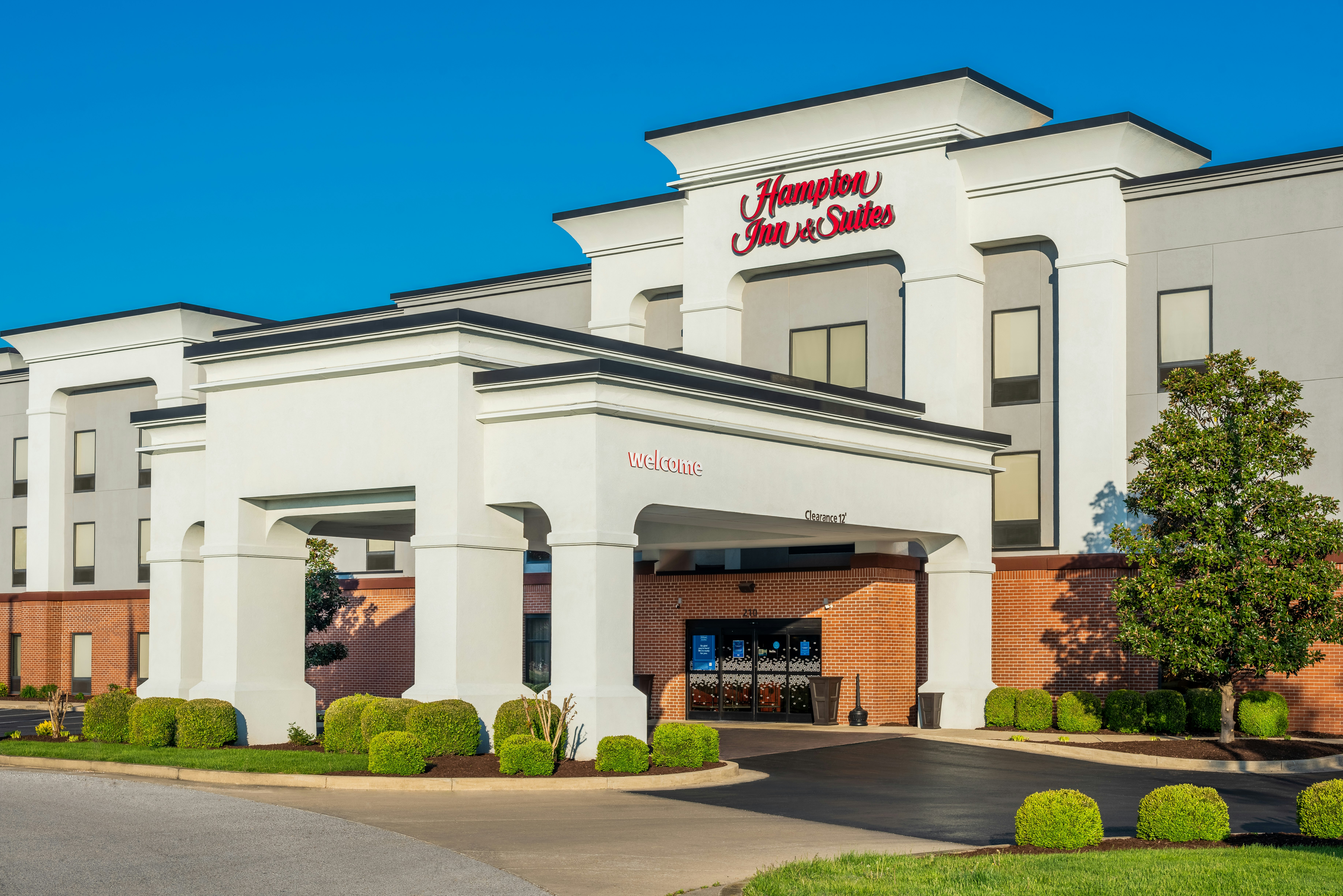 Hampton Inn & Suites Hopkinsville 42/45
