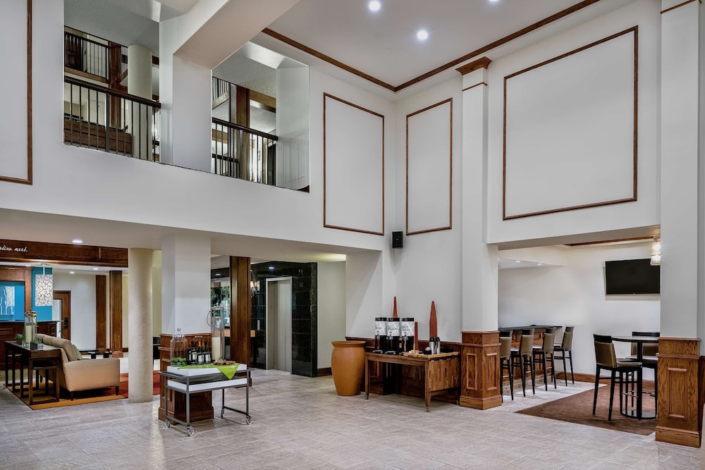 Hilton Garden Inn San Antonio Airport Hotel 30/59