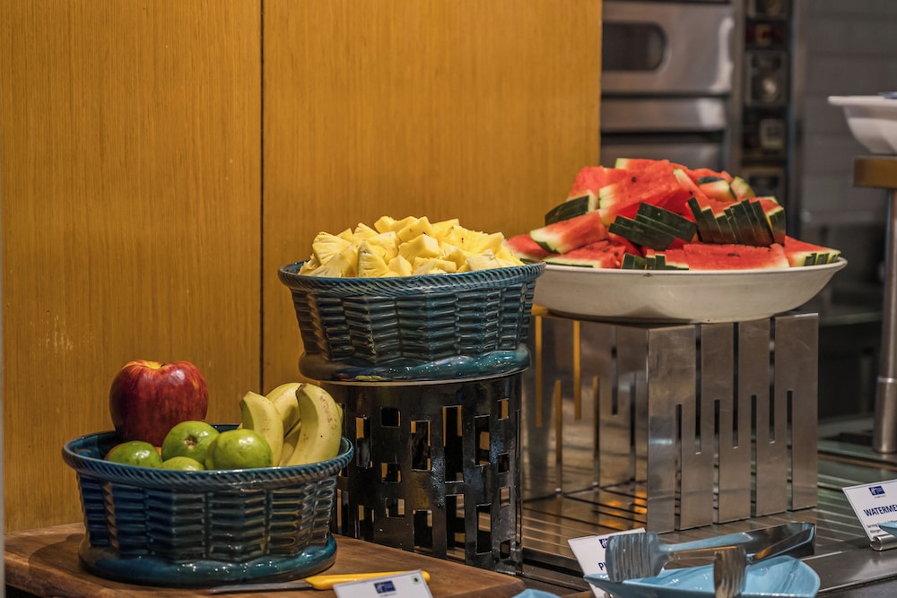 Holiday Inn Express Greater Noida Knowledge Park 31/50
