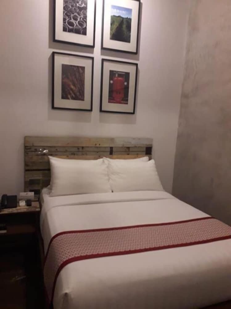 The Bricks Hotel 19/43