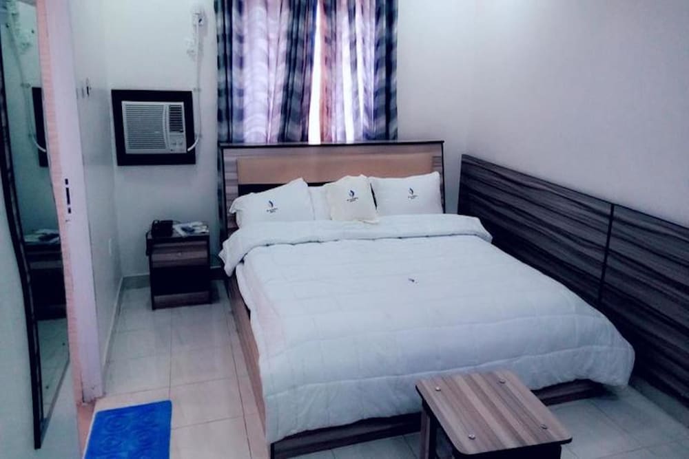Mayoral Hotel & Suite 6/11
