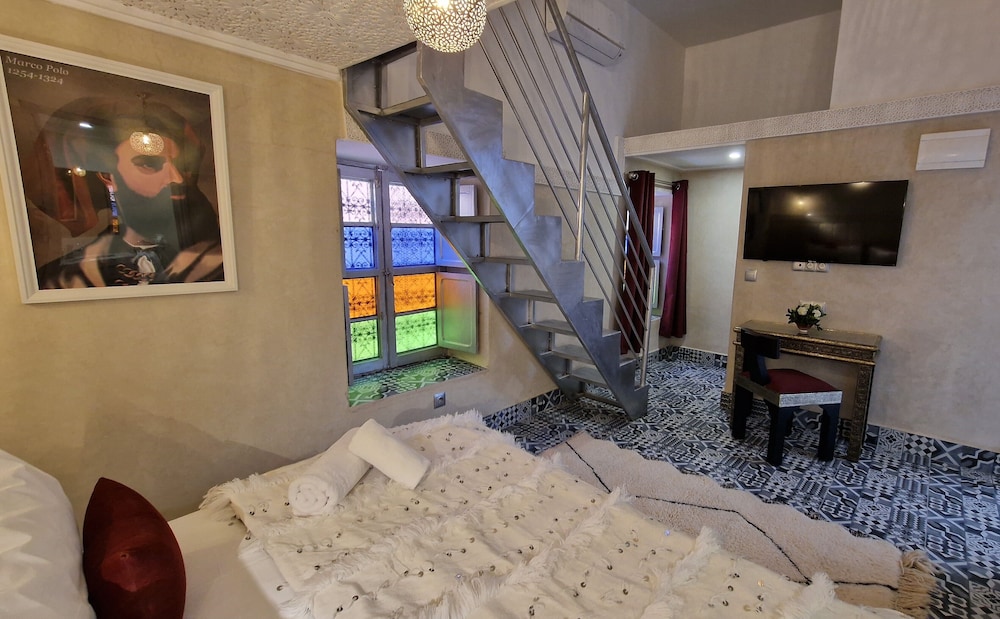 Riad Explore 30/44