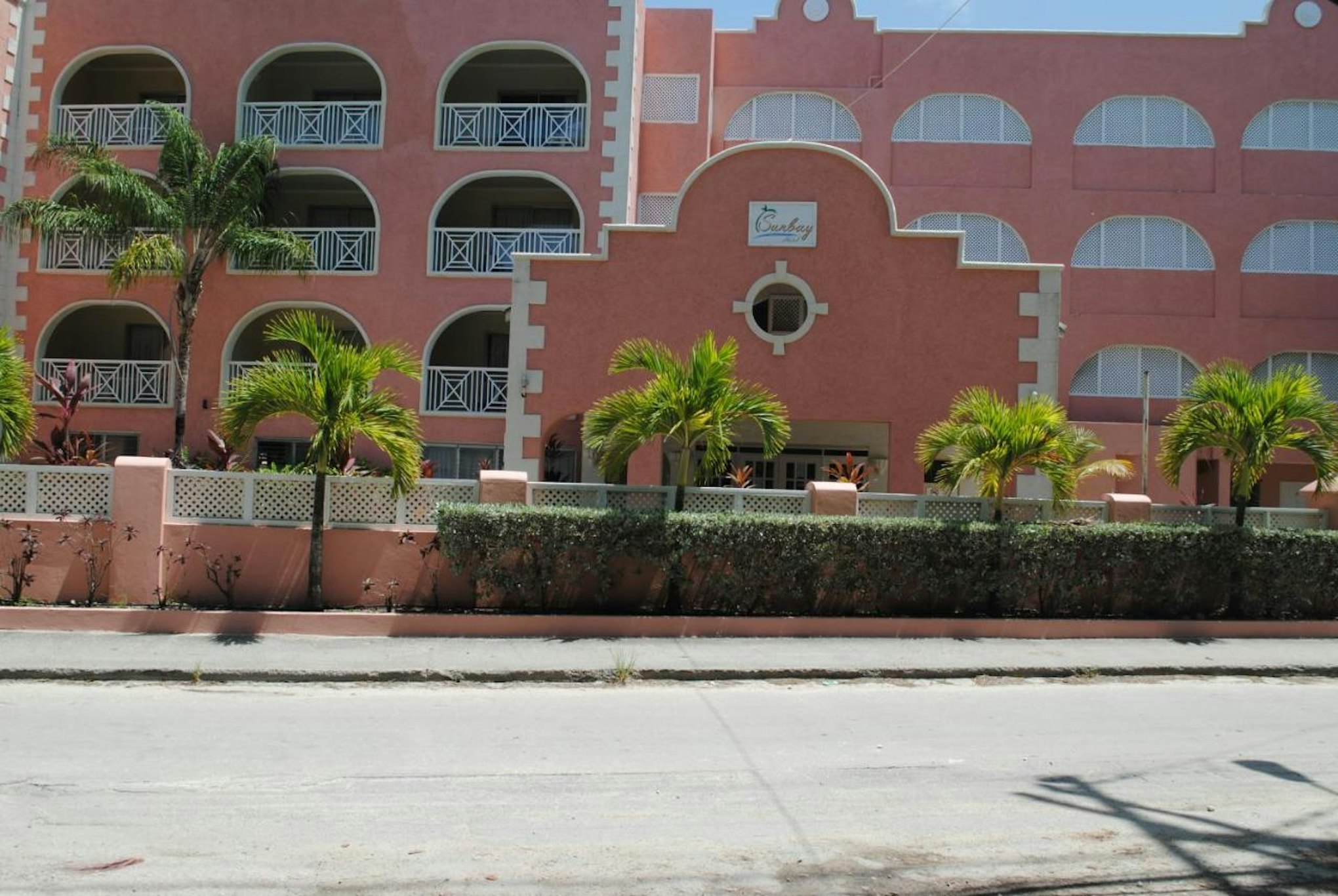 Sunbay Hotel 55/63