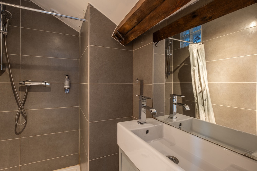Residence Clignancourt 32/36