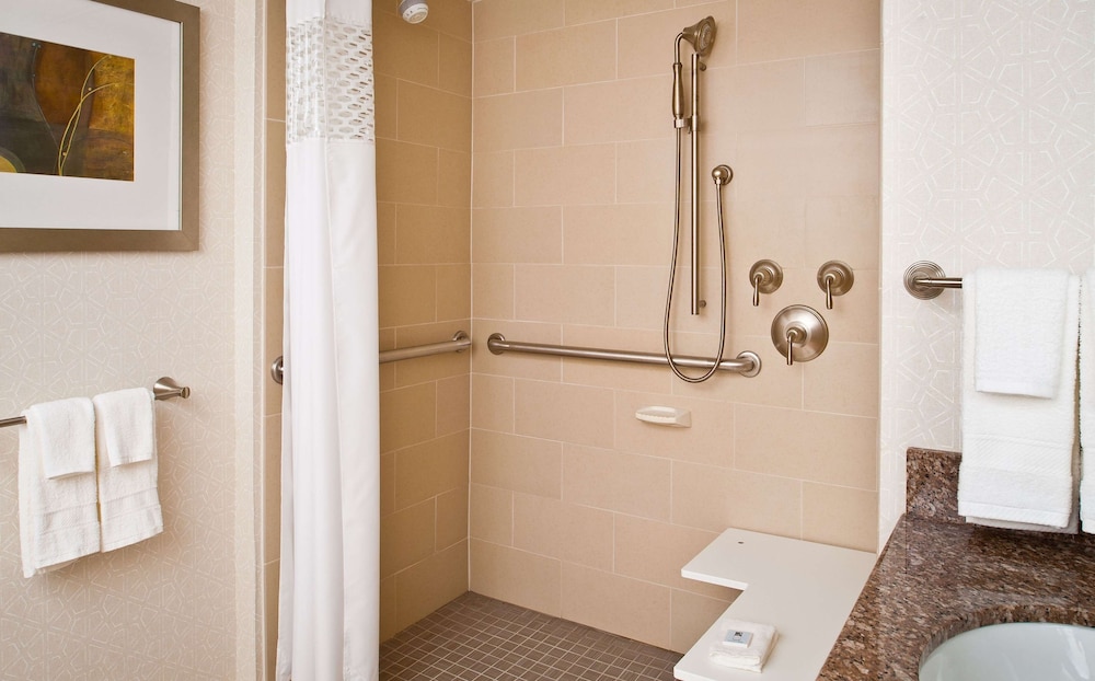 Hampton Inn By Hilton Shelton 16/53