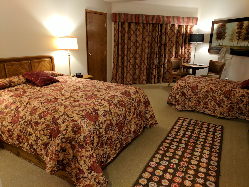 Greenbrier Inn Killington 8/50