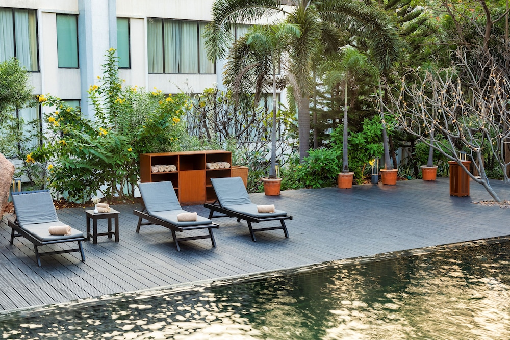 HYATT HYDERABAD GACHIBOWLI 62/71