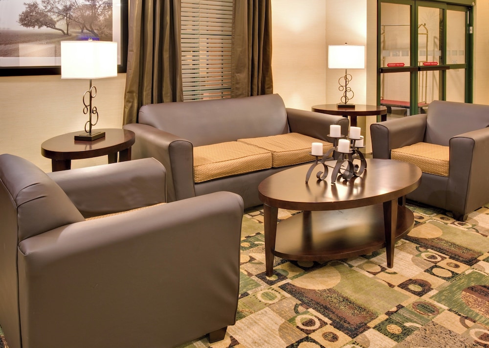 Holiday Inn Express Hotel And Suites Pleasant Prairie Kenosha 25/41