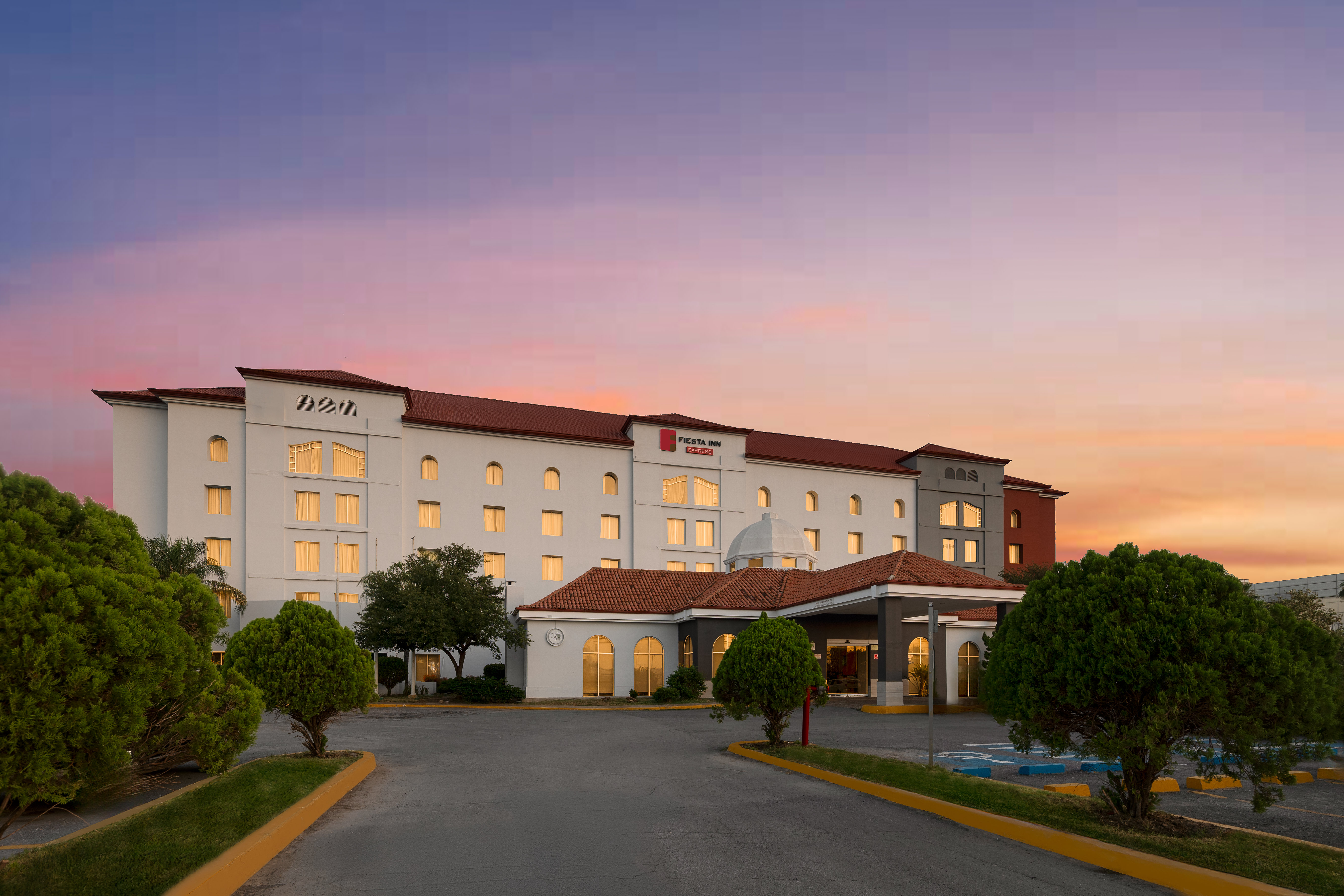 Fiesta Inn Express Nuevo Laredo 38/42