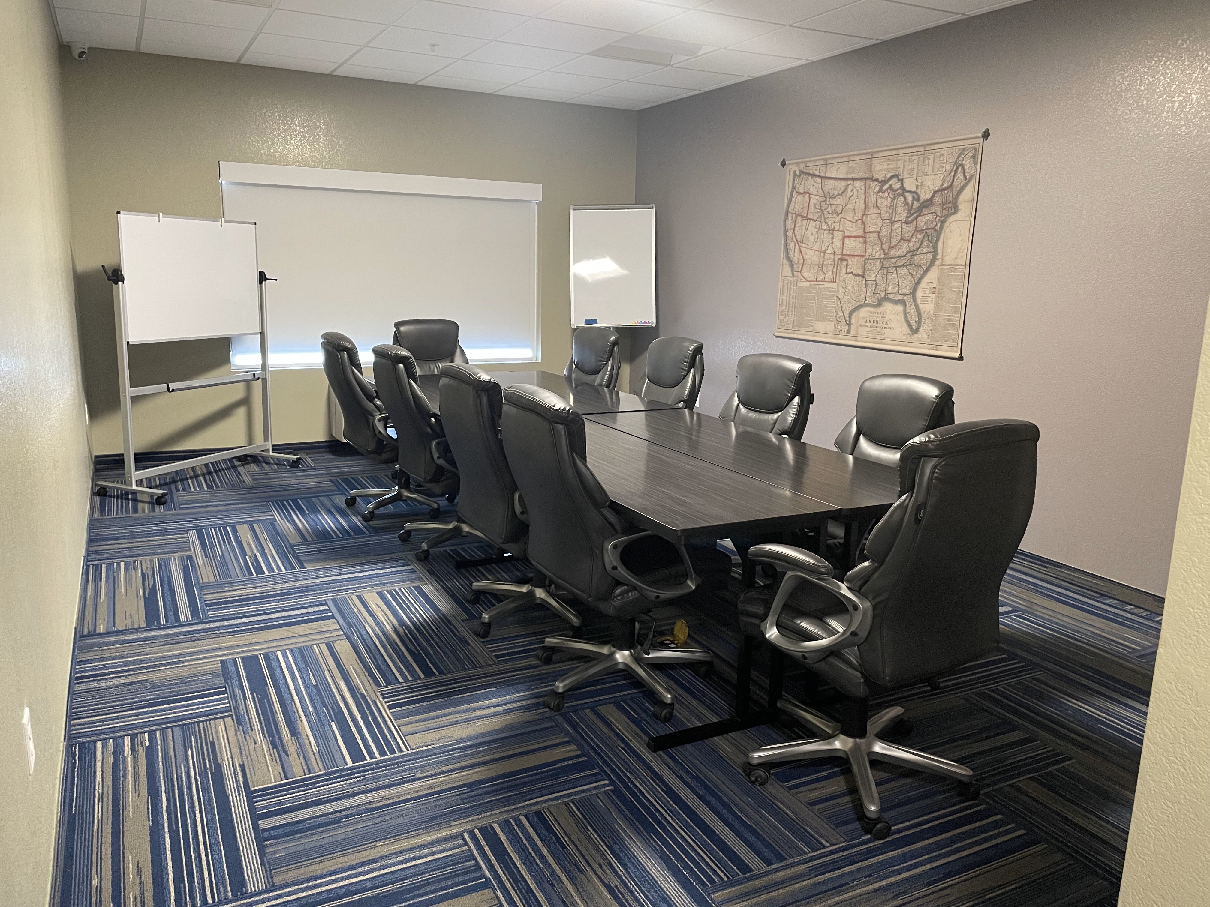 Holiday Inn Express and Suites Canon City 40/41