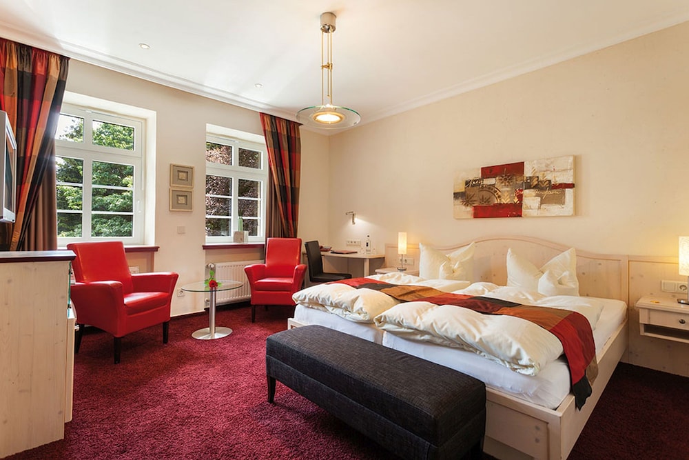 RUTERS PARKHOTEL 6/50